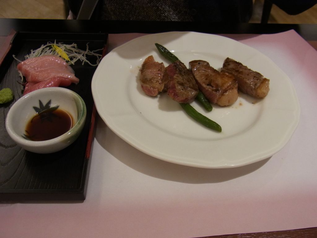 ステーキと本鮪','s